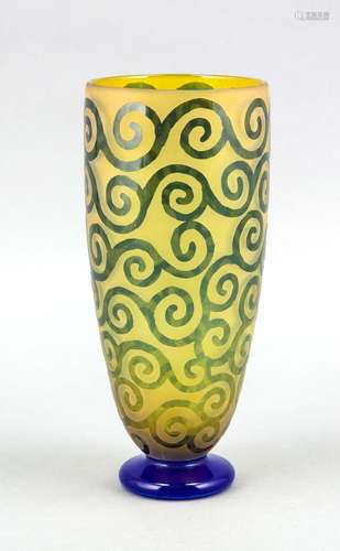 Vase, late 20th century, round stand, body with slightly widening wall, blu