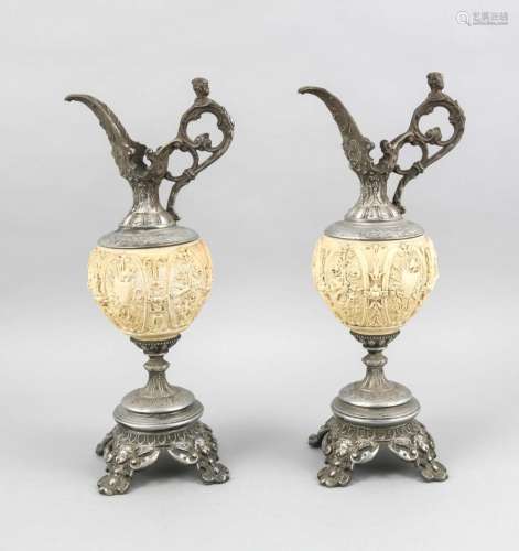 A pair of decorative Historisms pitchers around 1880, pewter, ivory-coloure