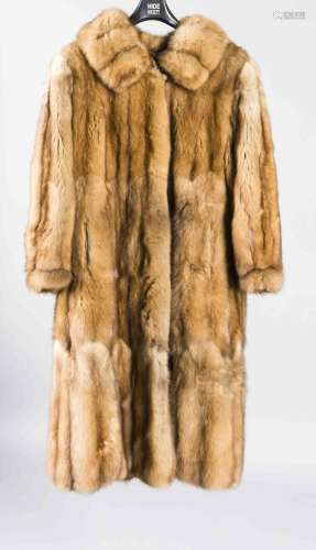 Sable/fur coat, inscr. ''Fur Thiele'', embroidered monogr. M.S. on the insi