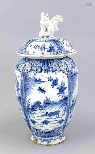 Octagonal lid vase, Dutch chinoiserie, 19th century, wall ribbed in the sho