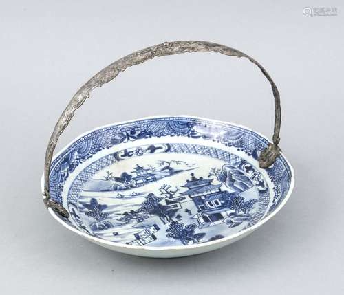 A blue and white bowl with silver mounting, China/Netherlands 2nd H. 19th c