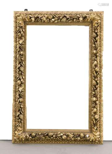 Large splendor frame of the 19th century, lush fruit stucco relief on wide,