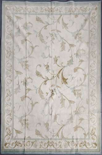 Carpet/flat weave, Aubusson?, mid-20th century, classicist tendrils on a cr