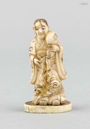 Okimono, Japan, Meiji period (1868-1912), signed, woman emptied liquid from