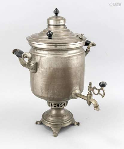 A bronze Tula samovar around 1900, Russia, cylinder body with Cyrillic comp