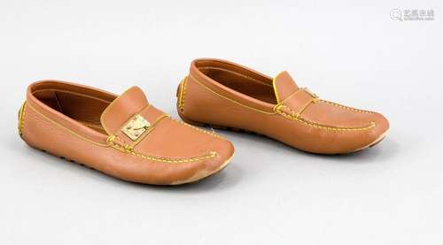 Louis Vuitton, pair of men's loafers, light brown leather with yellow stitc