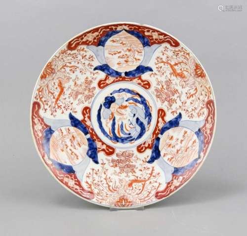 Plate, Japan, 19, Jh, Imari decor in underglaze blue and overglaze red, sli