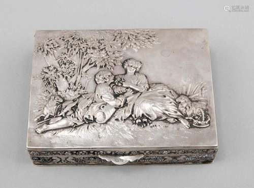 Rectangular lidded box, German, around 1900, presumably Hanau, silver 800/0