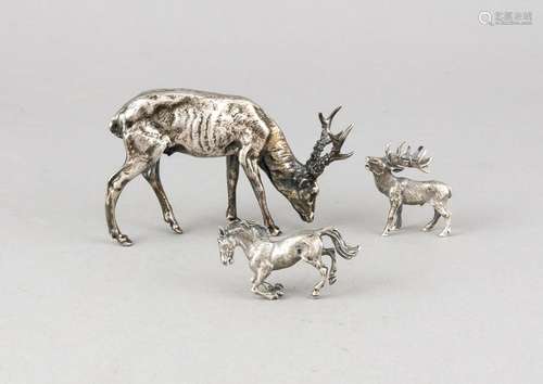 Three animals, 20th century, silver 800/000 and 835/000, 2 deer and 1 horse