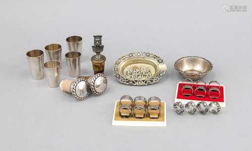 Compilation of 23 small pieces, 20th cent., silver different fineness, diff