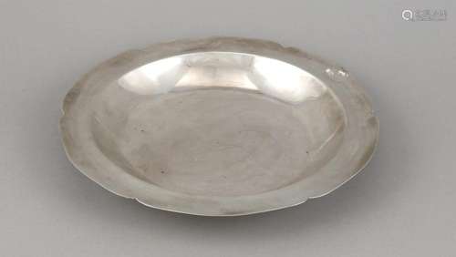 Round bowl, 20th cent., silver tested, flat, smooth form, curved rim, Ø 28.