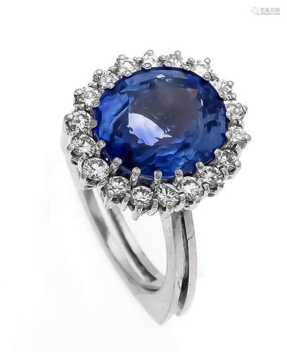 Sapphire diamond ring WG 750/000 with an excellent oval fac. Sapphire 8,14