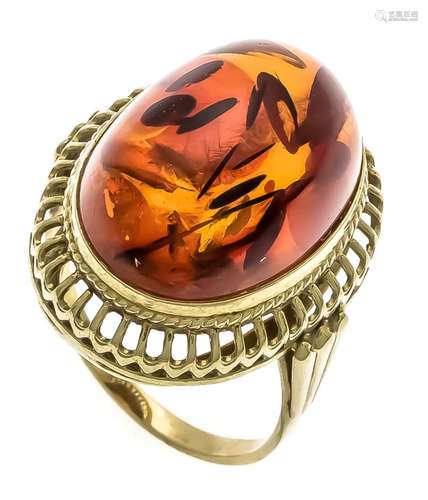 Amber ring GG 585/000 with an oval amber cabochon 18 x 13.5 mm, RG 52, 4.8