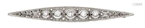 Art Deco old cut diamond brooch WG 585/000 with 5 old-cut brilliants, total