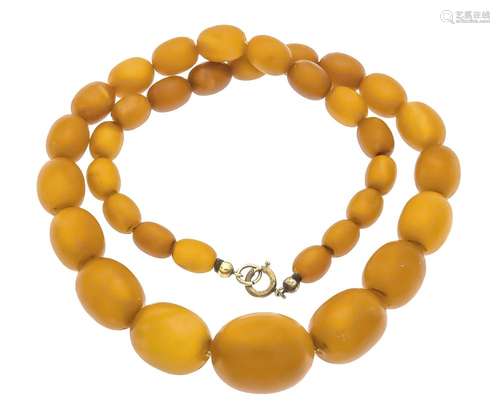 Amber necklace with spring ring, amber olives 23 x 18.5 - 10 x 8 mm, L. 49