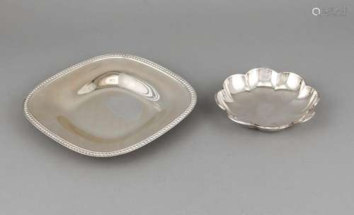 Two bowls, German, 20th cent., hallmarked M.H. Wilkens & Söhne, Bremen-Heme