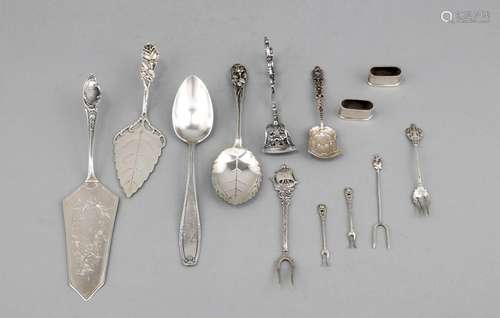 Compilation of 16 pieces, German, 20th cent., different manufacturers, silv