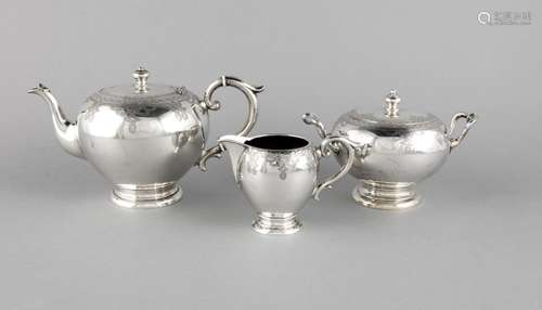 Three piece tea set, 19th century, silver 13 soles (812.5/000), round stepp