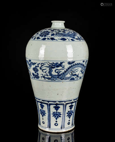 Yuan Style Large Antique Blue&White Vase(Meiping)