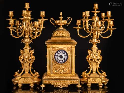 Antique/Vintage Gilt Clock