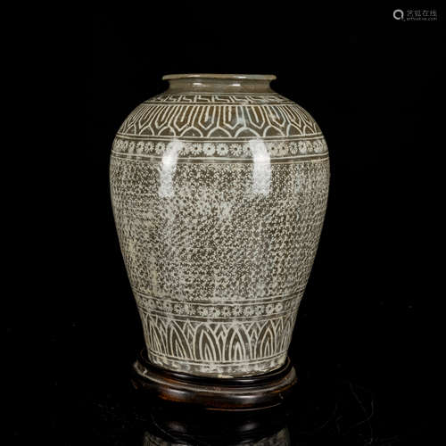 Antique Song Dynasty Yue Stoneware