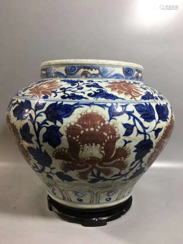 A BLUE&WHITE UNDERGLAZED RED PEONY PATTERN JAR