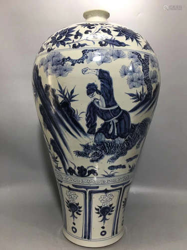 A BLUE&WHITE STORY DESIGN PLUM VASE