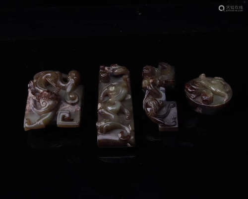 SET OF HETIAN JADE SWORD PEI