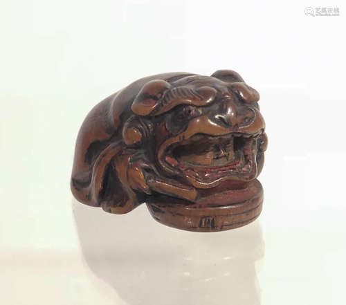 JAPANESE NETSUKE BOXWOOD BOY IN COSTUME