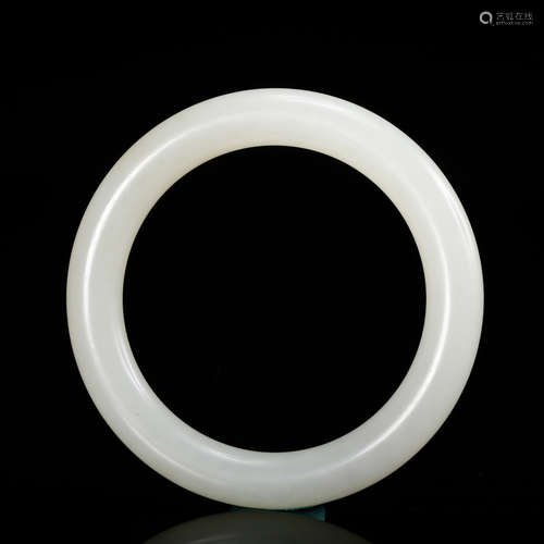 CHINESE WHITE JADE BANGLE