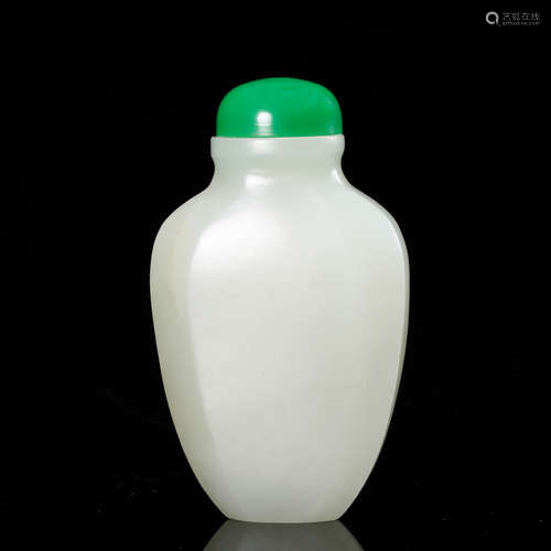 CHINESE WHITE JADE PLAIN SNUFF BOTTLE