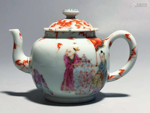 CHINESE FAMILLE ROSE PORCELAIN TEA POT