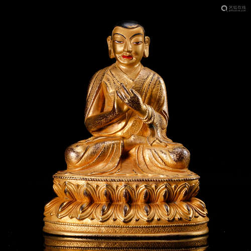 CHINESE GILT BRONZE FIGURE OF GURU