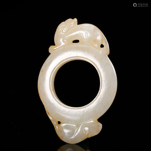 CHINESE WHITE JADE PENDANT