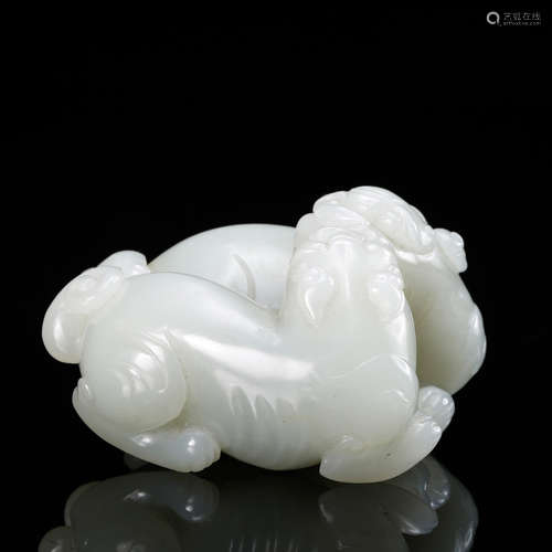 CHINESE WHITE JADE BEAST