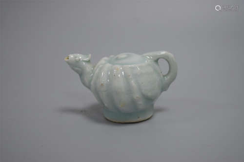 CHINESE PORCELAIN BLUE GLAZE WATER DROPPER SONG DYNASTY