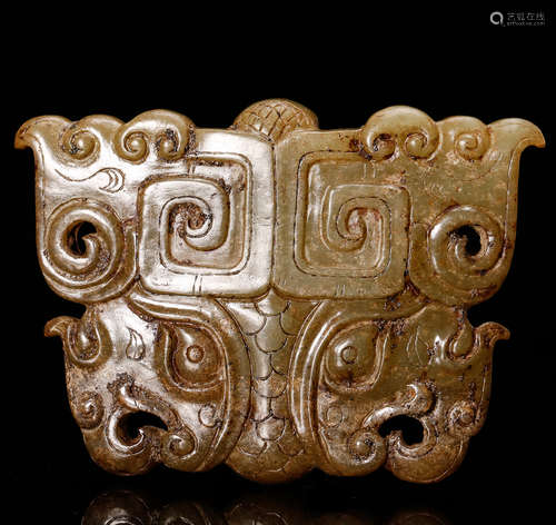 CHINESE JADE BEAST MASK PENDANT