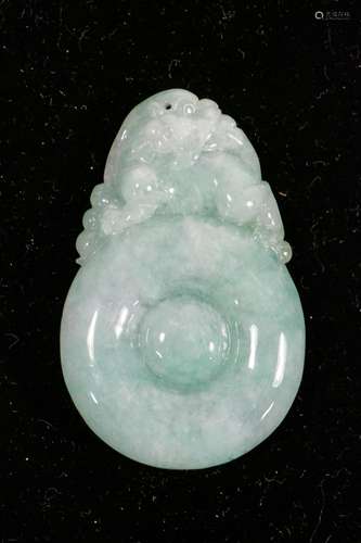 CHINESE GREEN JADEITE PENDANT, DRAGON