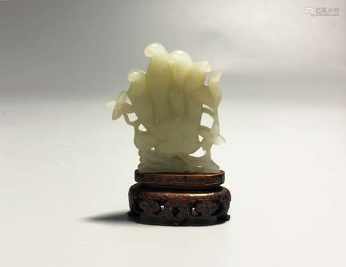 CHINESE NEPHRITE JADE CARVED FINGER CITRON