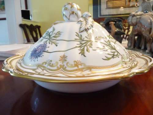 SPODE STAFFORD FLOWERS ROUND COVERED VEGETABLE BOWL