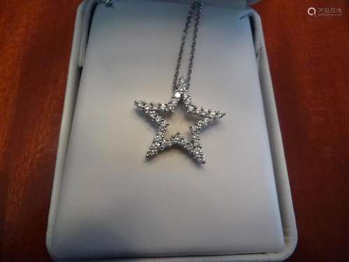 1 CARAT DIAMOND SOLID 18K STAR PENDANT NECKLACE