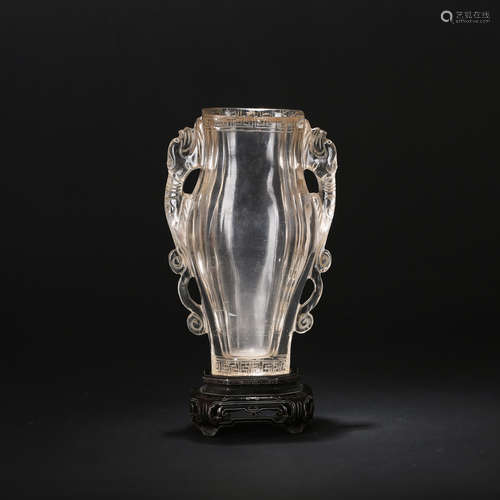 CHINESE CRYSTAL VASE