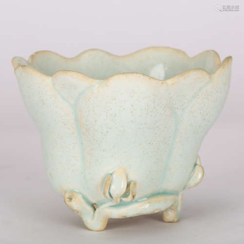 CHINESE CELADON GLAZED LOTUS BOWL