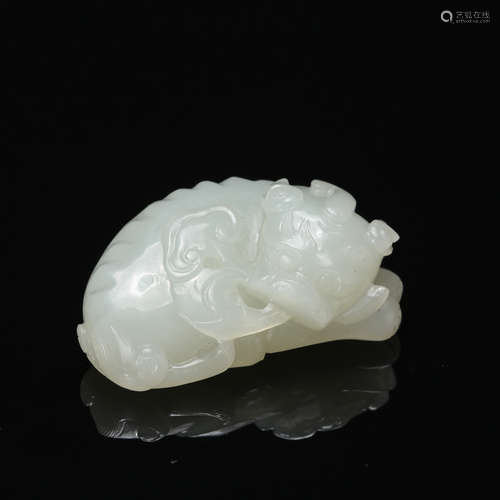 CHINESE WHITE JADE BEAST