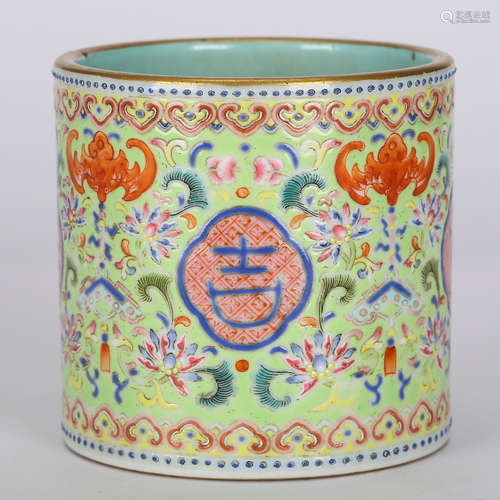 CHINESE FAMILLE ROSE PORCELAIN BRUSH POT