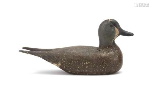 CHIEF EUGENE CUFFEE BLUE-WINGED TEAL-FORM DRESSER BOX In pine. Back slides open. Length 9.5