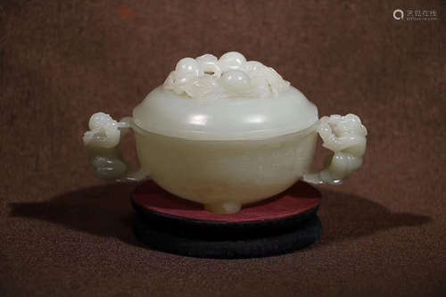 17-19TH CENTURY, A HETIAN HADE CARVING BOWL, QING DYNASTY