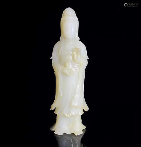 A GUANYIN DESIGN HETIAN JADE ORNAMENT