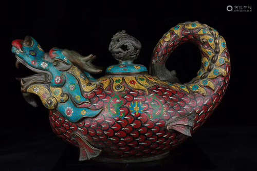 17-19TH CENTURY, A COLOUR ENAMELS DRAGON FISH DESIGN ORNAMENT, QING DYNASTY