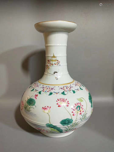 A FLOWER&BIRD PATTERN ENAMEL HANDICAP BOTTLE